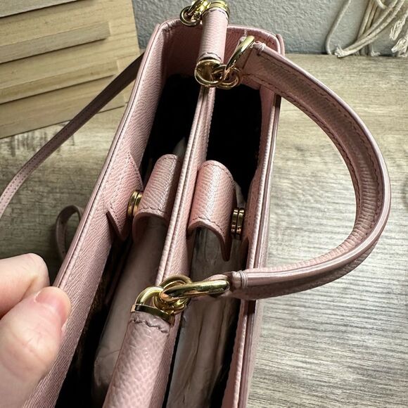 Dolce & Gabanna Pink Crossbody Miss Sicily Bag with Handle 100% Authentic - Picture 2 of 7